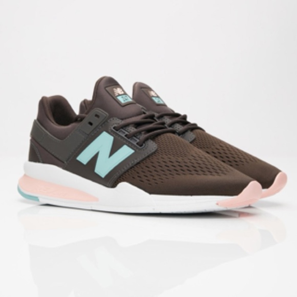 New Balance 247 Women’s Size 10 US